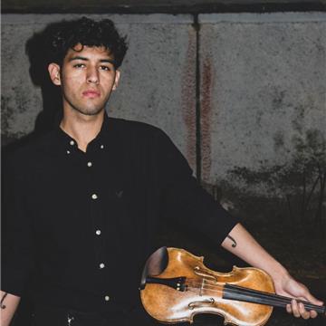 Carlos Delgadillo Violinista