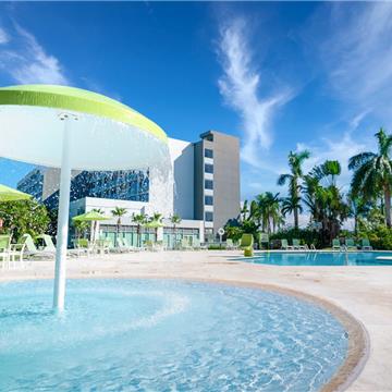 Holiday Inn Mayaguez & El Tropical Casino