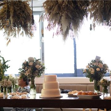 Cake & Dessert Table